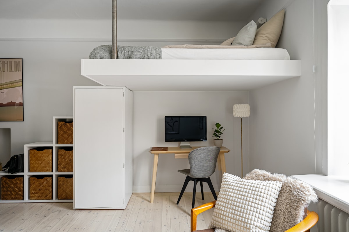 4 meubels die dubbel werk doen in elk appartement